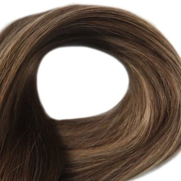 3 20” #4 Brownto #27 +14 & 4 HUMAN HAIR TAPEINS Wigs & Extensions